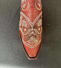 Magraw -Red